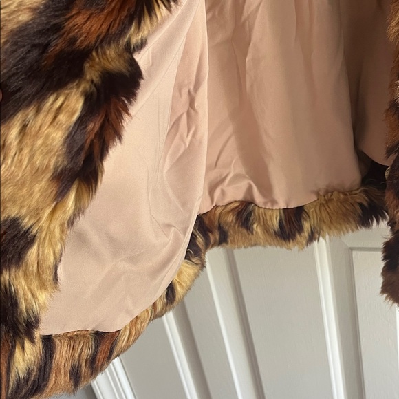 Unreal Fur Elegant Black and Cream Anima Print Trench -Medium - Picture 10 of 10